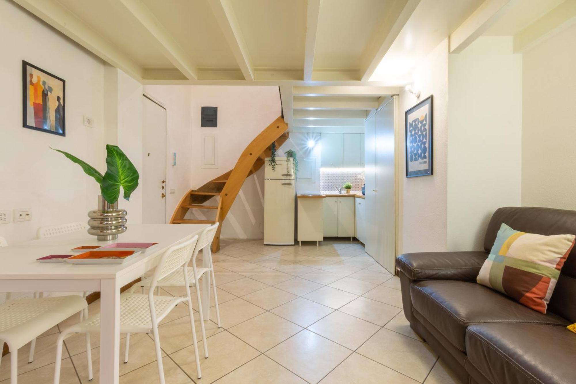 Apartment Hometolove Villanova Cagliari
